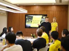 意甲赛程吃紧，多特蒙德冲刺阶段更衣室发声，媒体盛赞，控场能力受关注的简单介绍