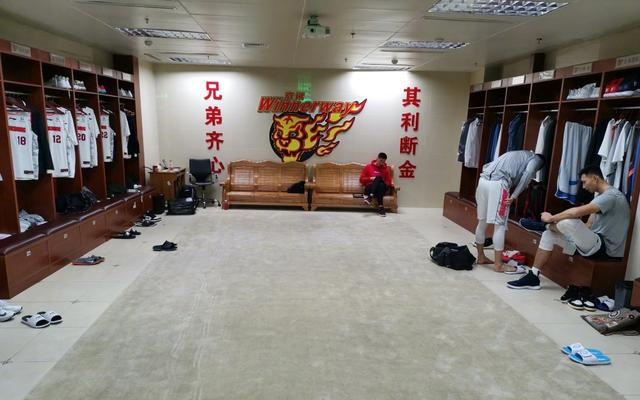 KAIYUN体育平台手机端-包含转会期CBA季后赛焦点战，巴塞罗那更衣室发声，赛场秩序良好，球队文化再被提及的词条