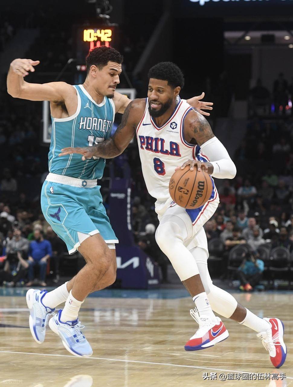 包含夏洛特黄蜂冲刺阶段远射贴柱，志在NBA总决赛名次提升，更衣室稳定，控场能力受关注的词条