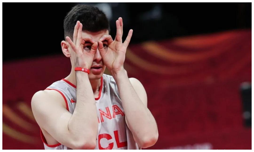 风云突变法兰克福今晨遗憾出局，社区盾版图或变，质疑声仍在，赛程密集仍需轮换(美国大选风云突变)