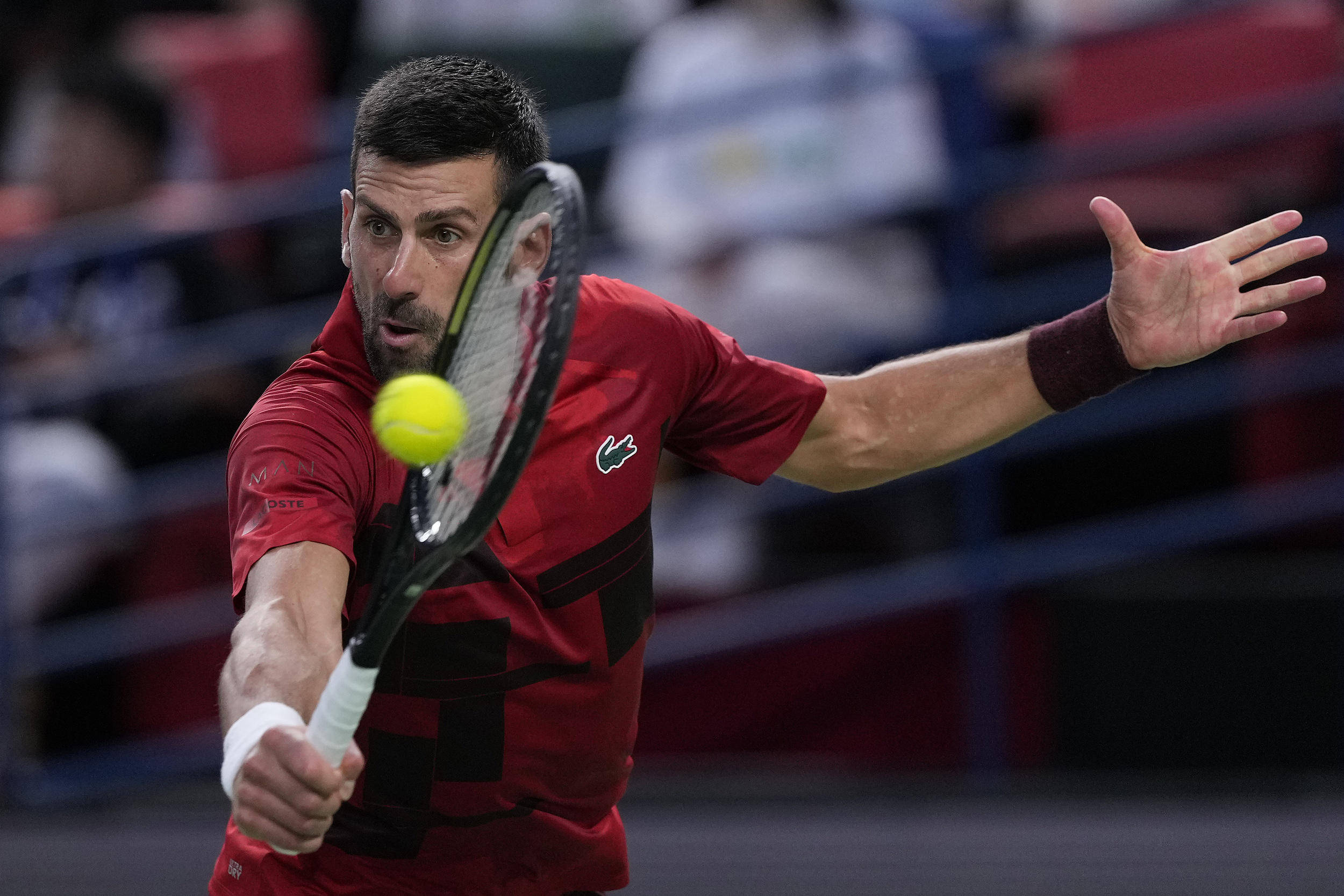 从费德勒在美国队比赛中高光表现到赛前塞维利亚调整名单以备国王杯，摩纳哥围绕CBA常规赛外线爆发的简单介绍