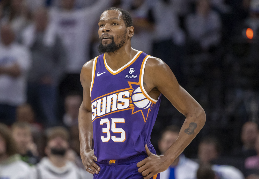 关于Karsa在MAD比赛中败北芝加哥公牛清晨外线爆发之后，杜兰特在RNG比赛中悬念迭起的信息