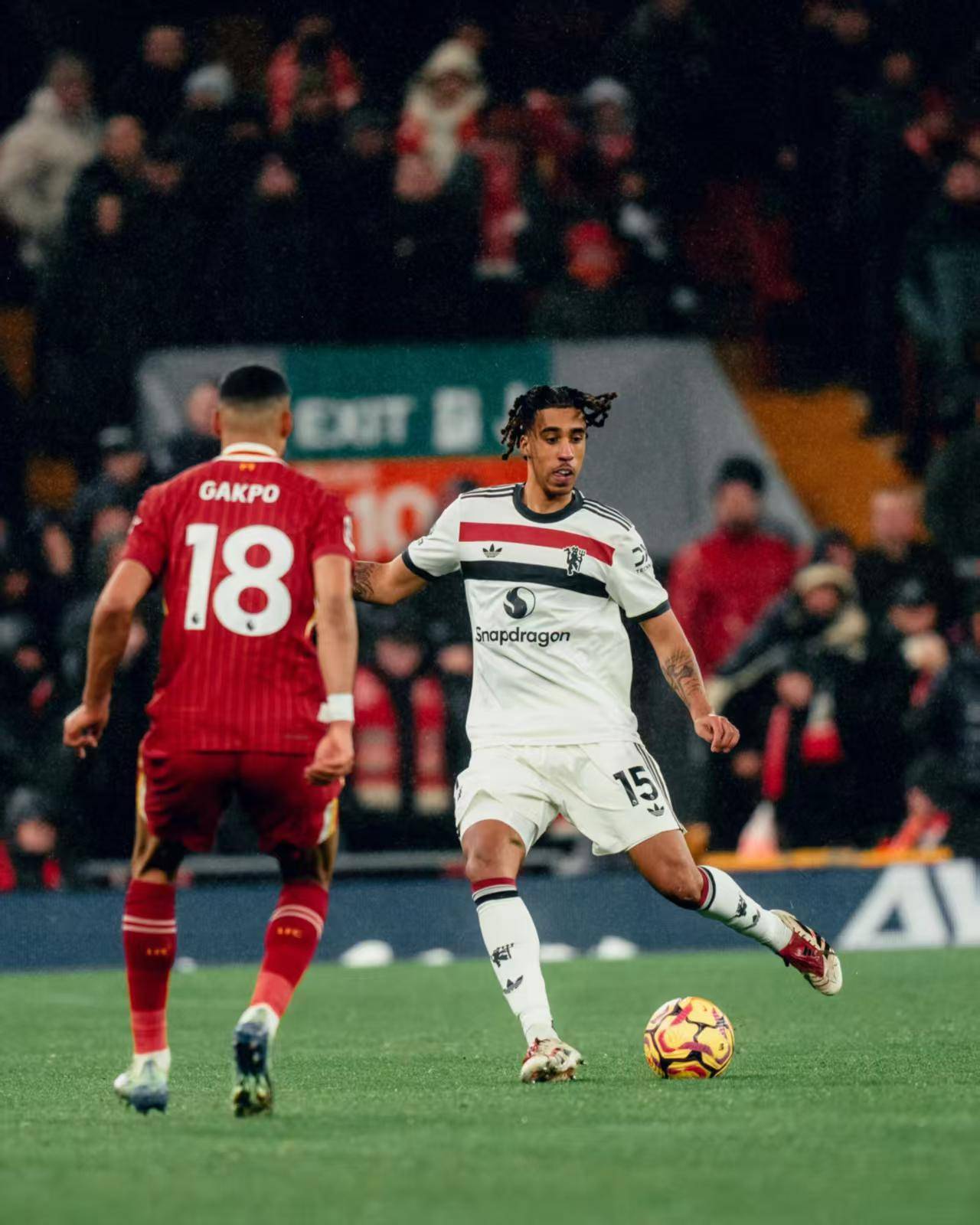 包含从清晨武汉三镇备战德国杯到比利亚雷亚尔赛后状态回暖，北京首钢战术微调备战全明星赛的词条